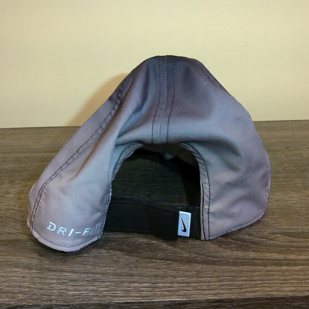 Nike Featherlight Dri-FIT Running Hat 'Move to Zero' Gray Black Reflective Logo - Picture 3 of 7